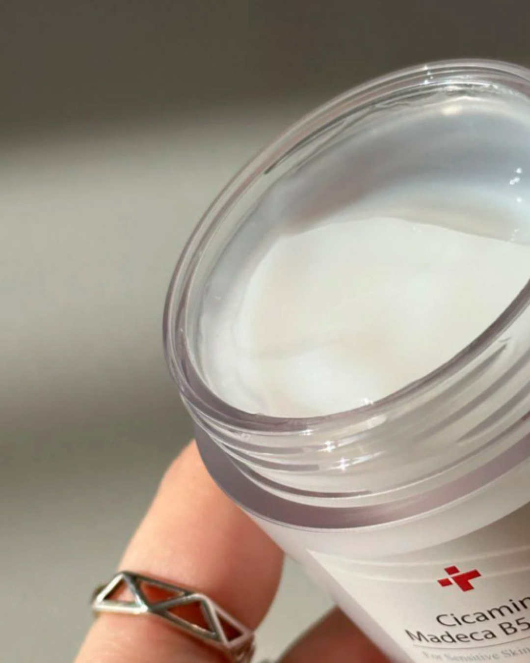 CUSKIN Dr.Solution Cicaming Madeca B5 Cream