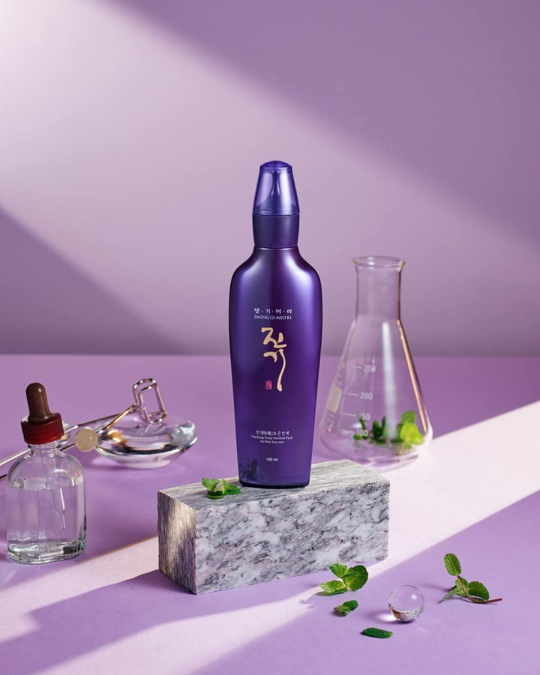 Daeng Gi Meo Ri Vitalizing Scalp Nutrition Pack for Hair-Loss Care