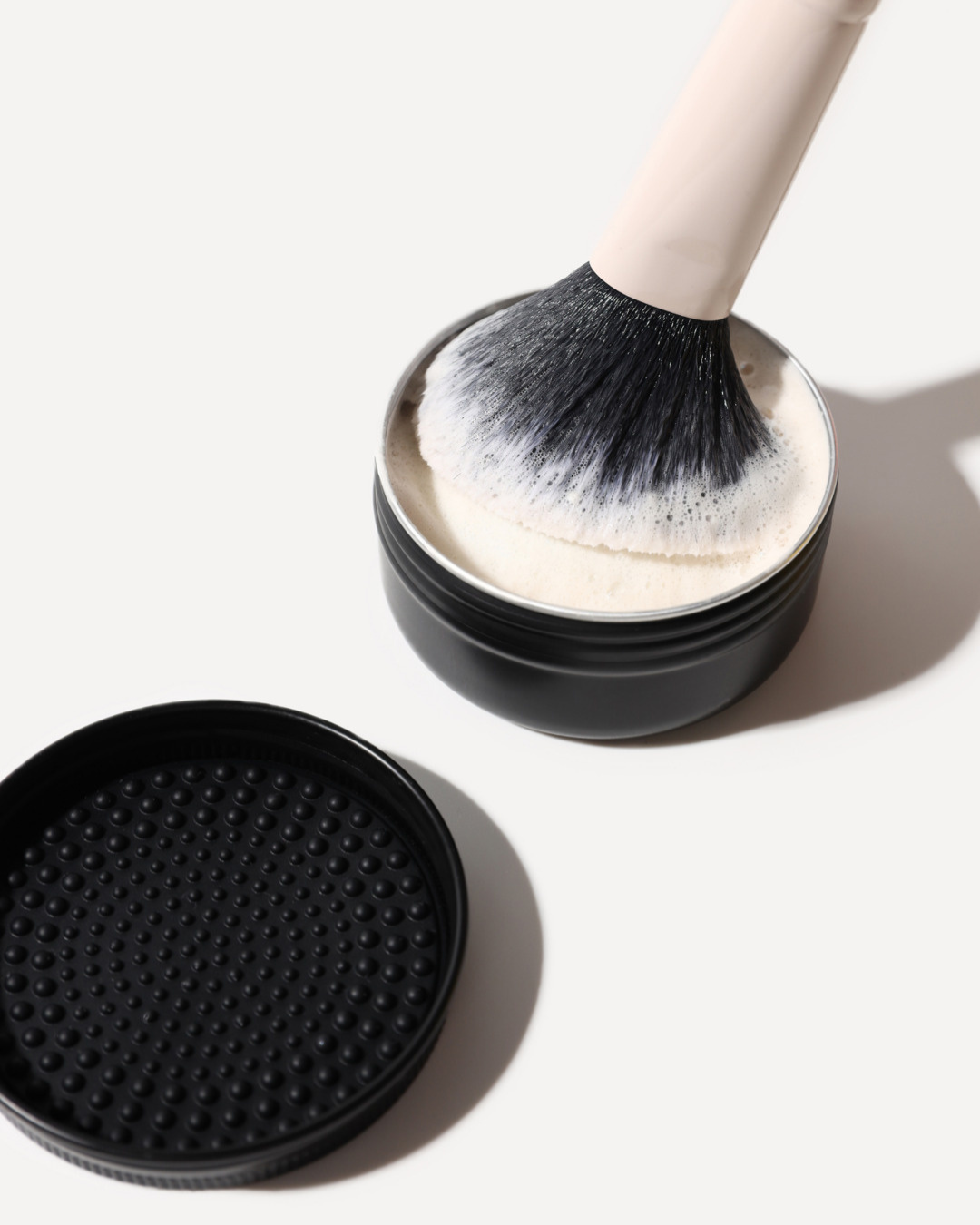 Shik Soap for brushes and sponges 