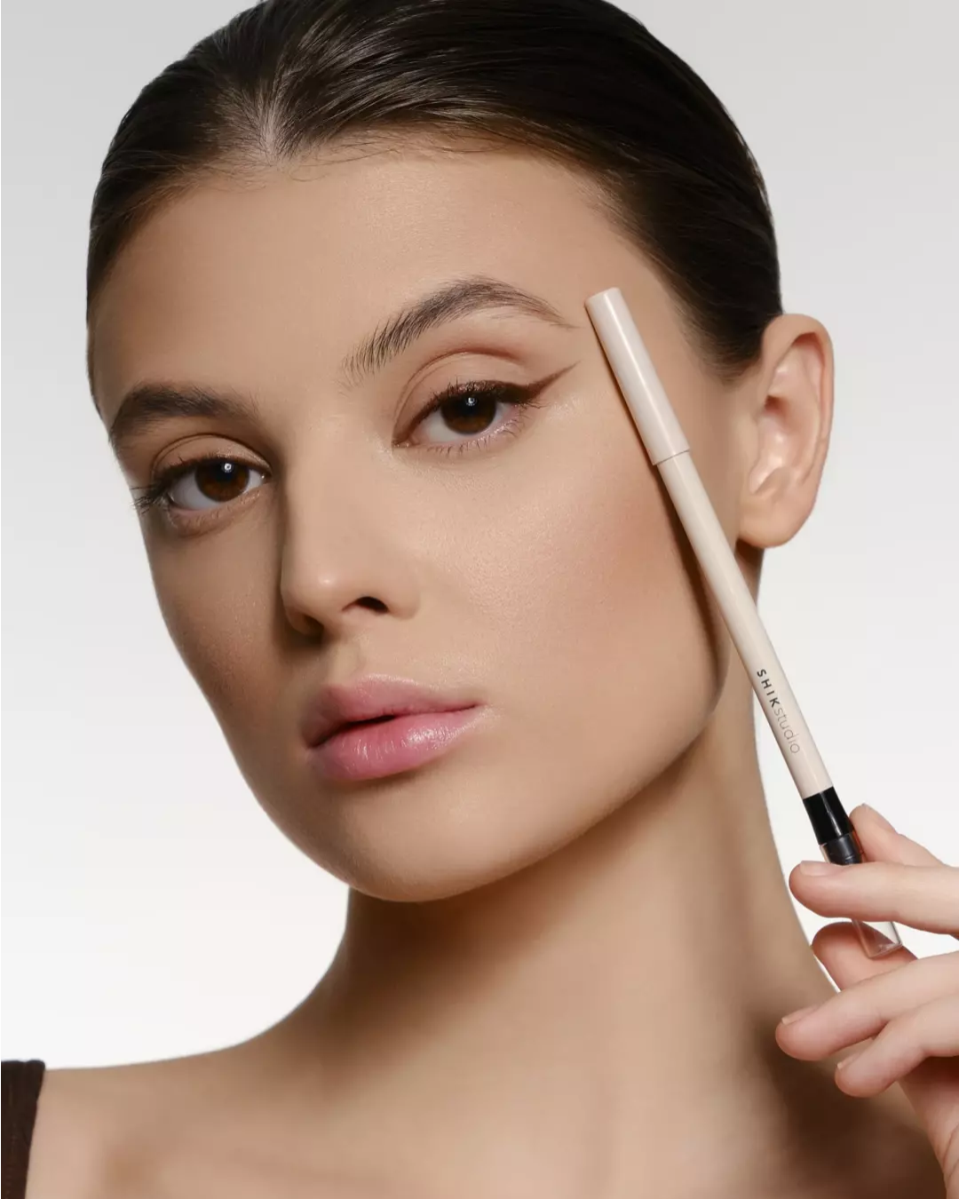 Shik Kajal Liner 04 Twinkle