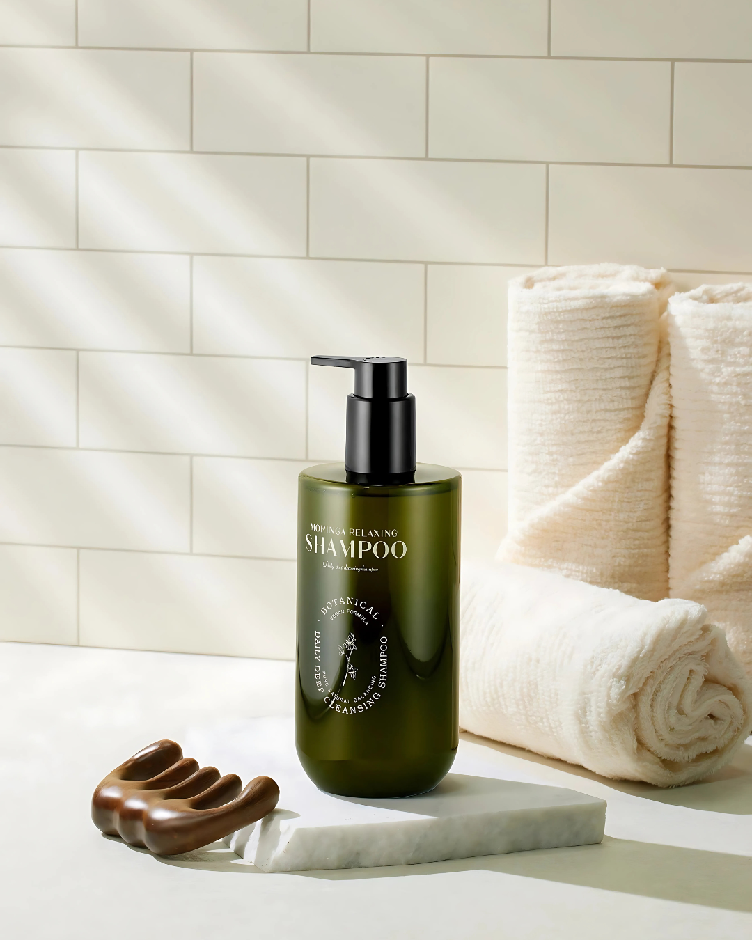 CU SKIN Dr. Solution Moringa Relaxing Shampoo 