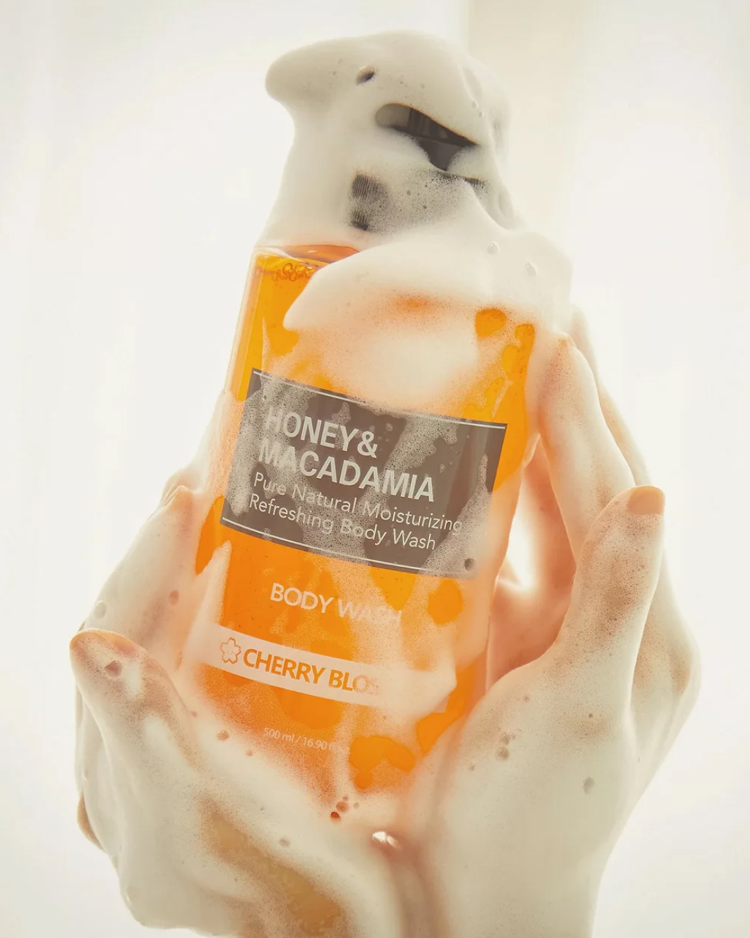 Kundal Honey & Macadamia Shampoo Cherry Blossom, 500 мл