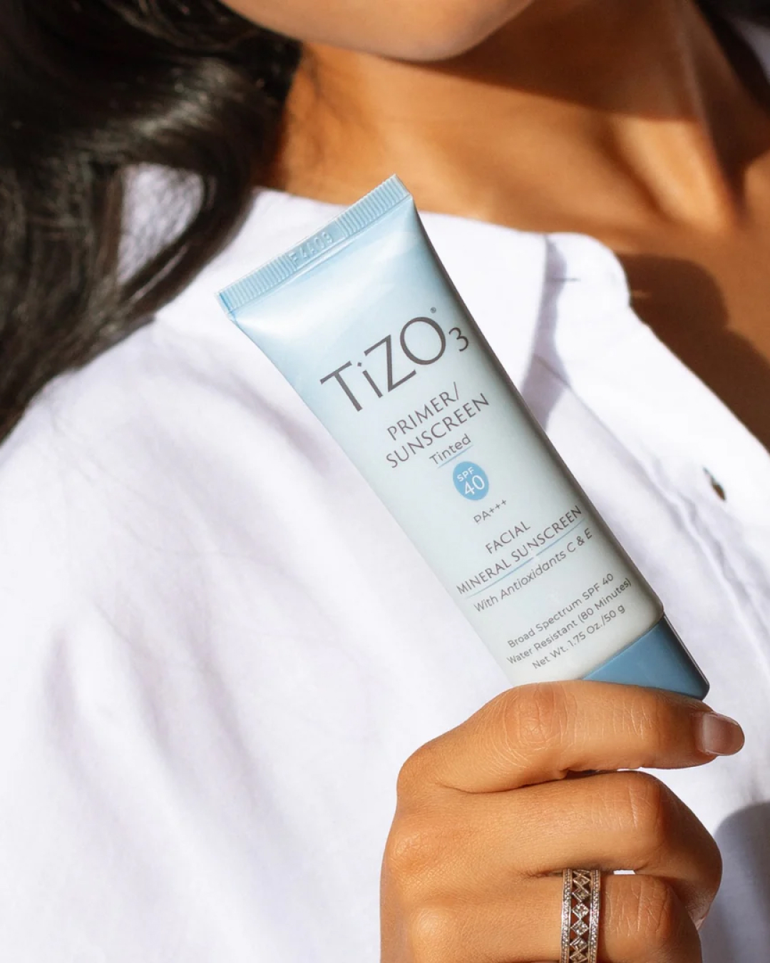 Tizo 3 Primer SunsCreen tinted spf40