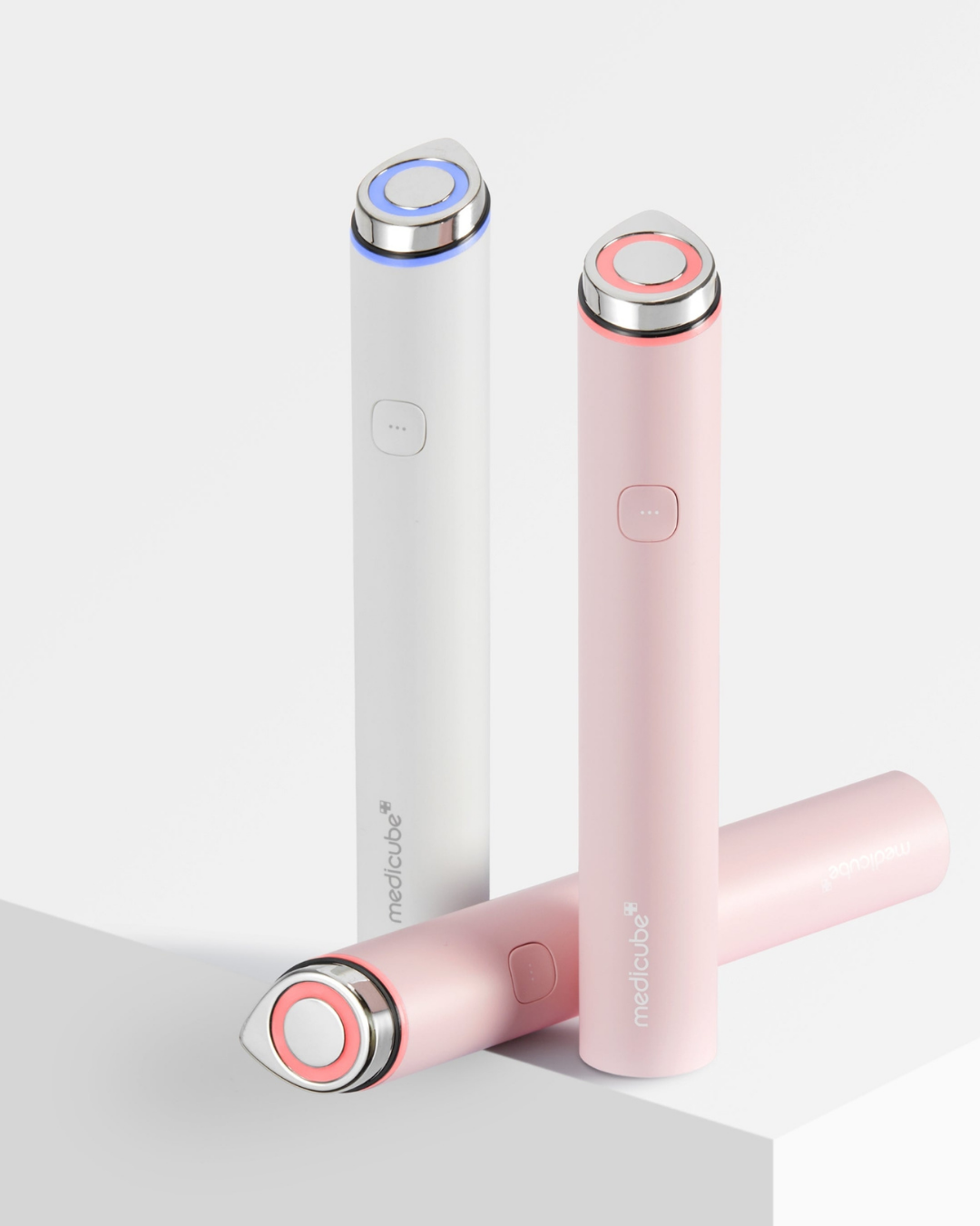 Medicube Age-R Booster White Mini