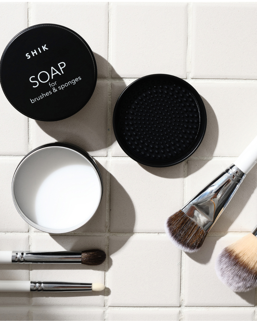 Shik Soap for brushes and sponges 