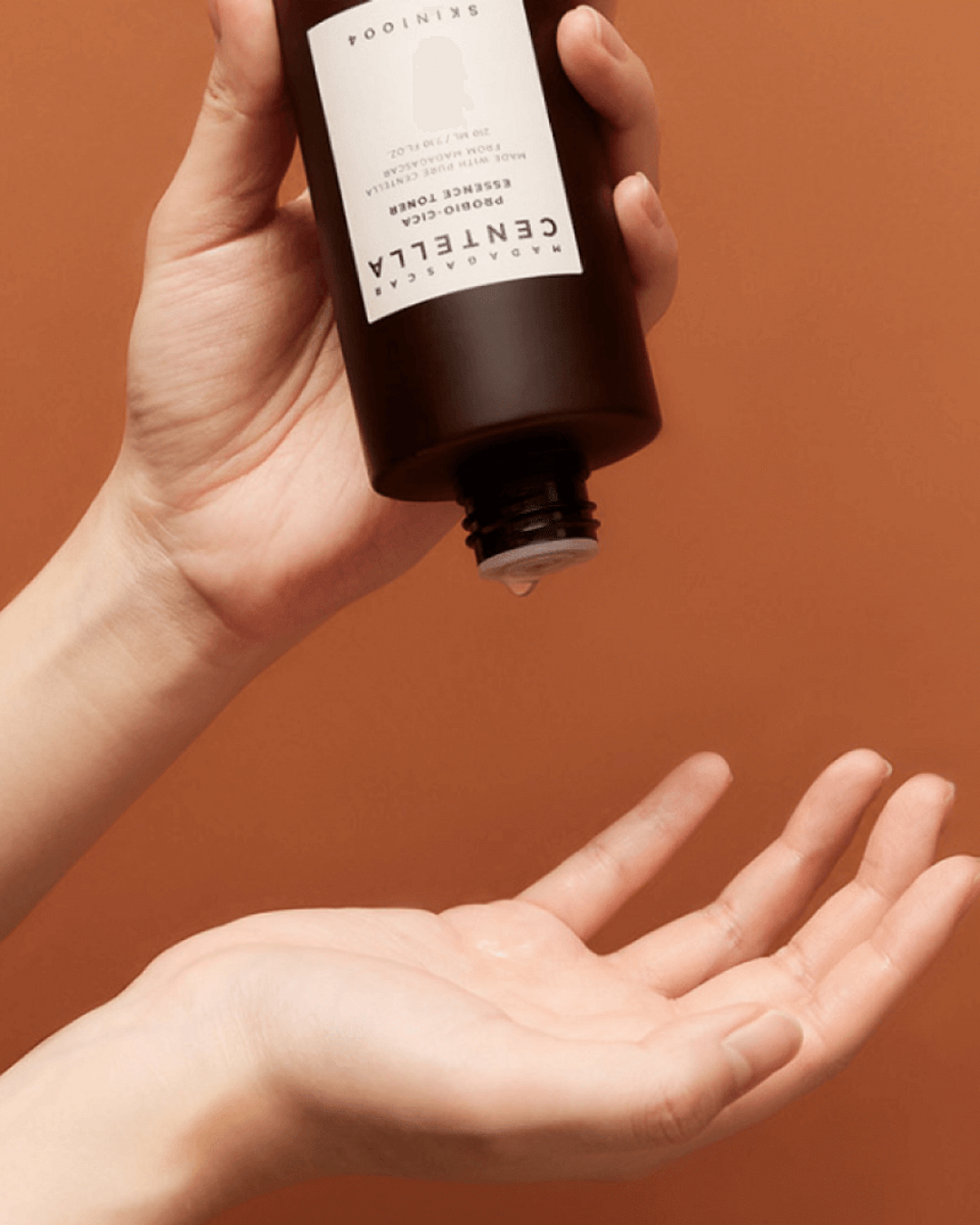 SKIN1004 Madagascar Centella Probio-Cica Essense Toner 